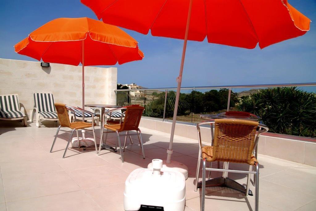 Anna Karistu Accommodation Kerċem Εξωτερικό φωτογραφία