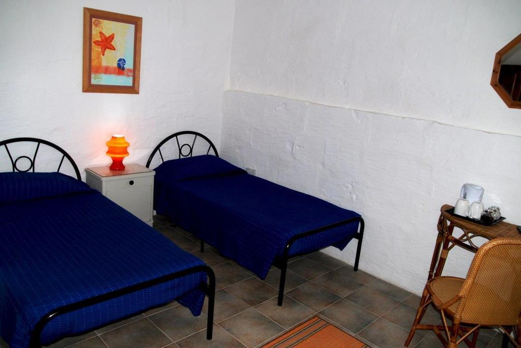 Anna Karistu Accommodation Kerċem Δωμάτιο φωτογραφία
